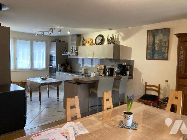 Maison de ville quartier BOURNY dans impasse au calme