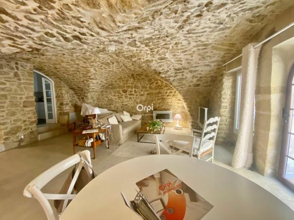 Maison à vendre    4 pièces •  Lambesc