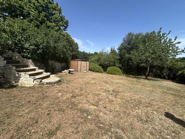 Belle maison de campagne avec vu magnifique sur la vallée