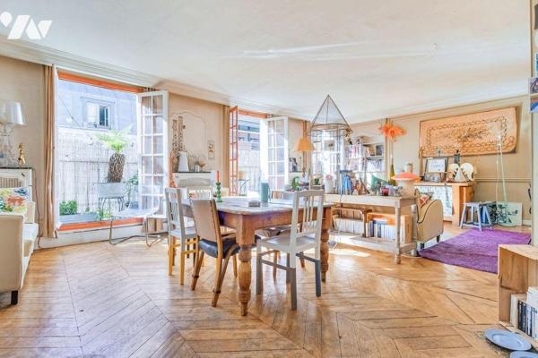  PARIS 8ème - rue de Miromesnil - Bel appartement sur balcon filant 9.45m² lumineux