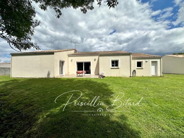 Maison à vendre 5 pièces ARDILLIERES (17)