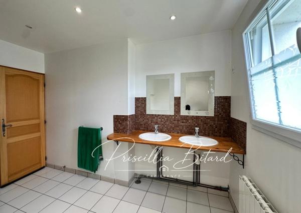 Maison à vendre 5 pièces ARDILLIERES (17)