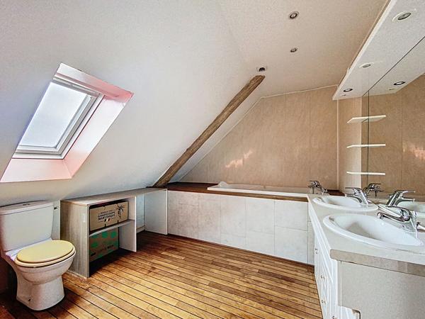 TELOCHÉ - 4 CHAMBRES