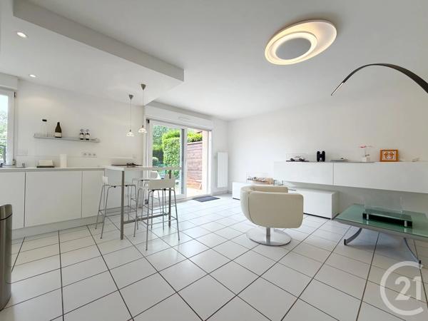 Appartement F2 à vendre  2 pièces - 53,81 m 2   DEAUVILLE  - 14