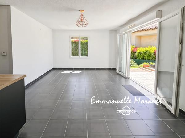 Mazet de 64 m2 - 3 pièces avec jardin - à vendre à BAGNOLS EN FORET (83)