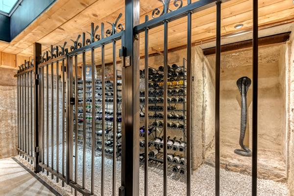 VILLEURBANNE – CHARPENNES | Maison familiale avec jardin, piscine et garage