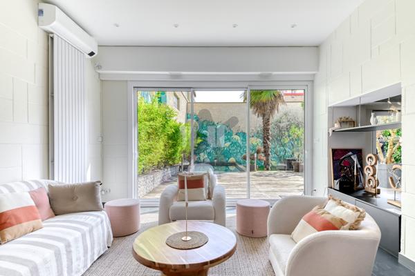 VILLEURBANNE – CHARPENNES | Maison familiale avec jardin, piscine et garage
