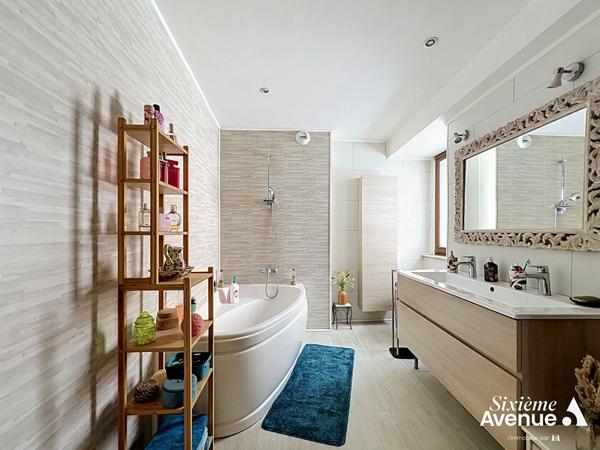 Maison 5 pièces 119 m2
