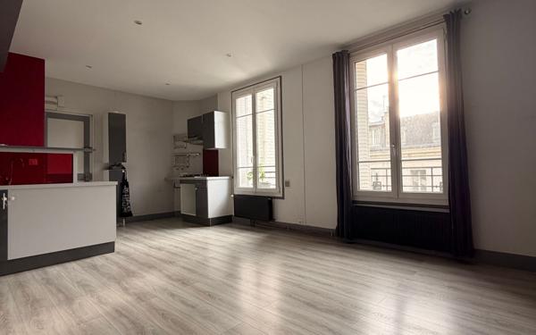 Appartement à vendre    3 pièces • 50,37 m2 Vincennes