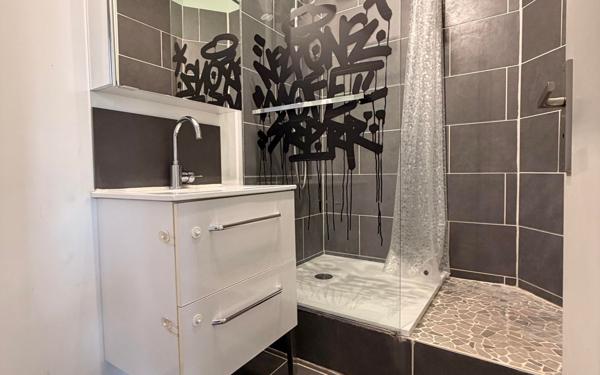 Appartement à vendre    3 pièces • 50,37 m2 Vincennes