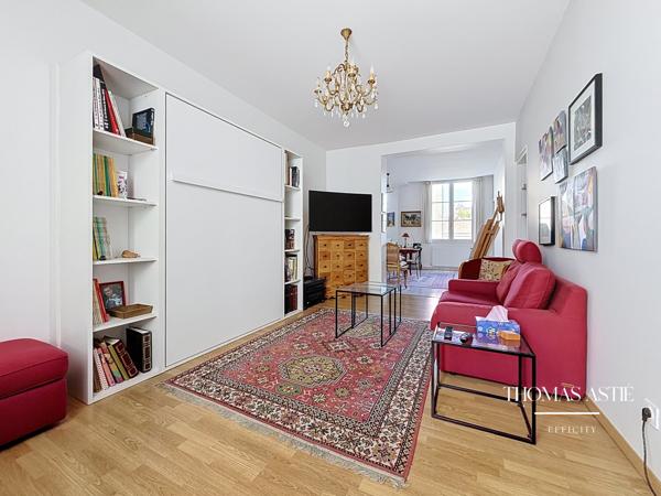 Appartement
         4 pièces
        - 96 m² 299 990 € *