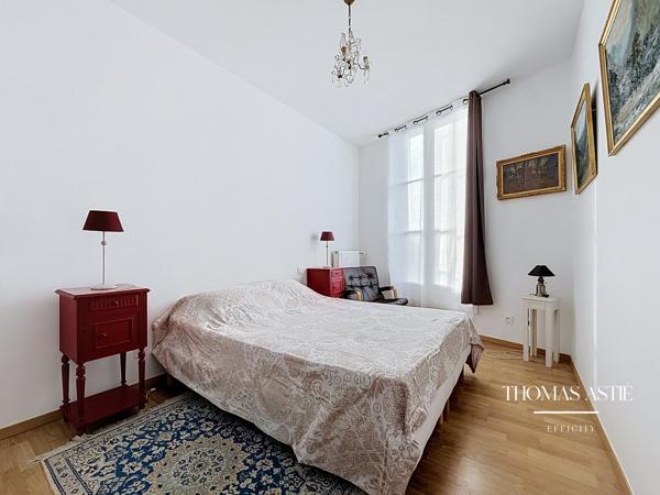 Appartement
         4 pièces
        - 96 m² 299 990 € *