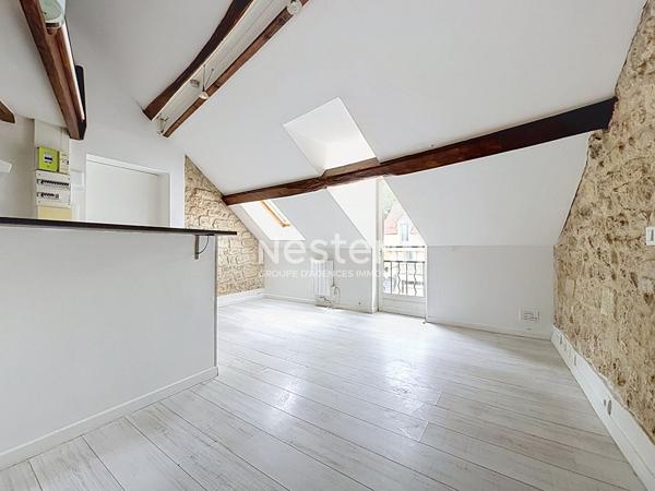 Appartement à vendre Champagne-sur-Oise - 25m², 2 pièces avec stationnement