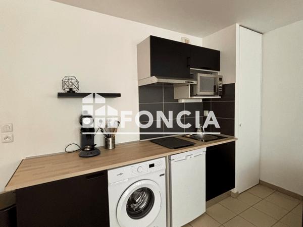 Location Studio meublé 34.53 m² - 99 BLD ERNEST DALBY Nantes 44000