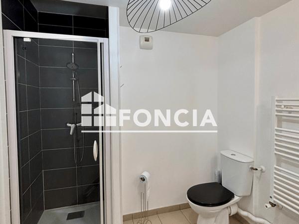 Location Studio meublé 34.53 m² - 99 BLD ERNEST DALBY Nantes 44000