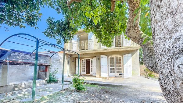 A 15 min de Perpignan propriété de 130m² sur 524m² de terrain avec dépendance