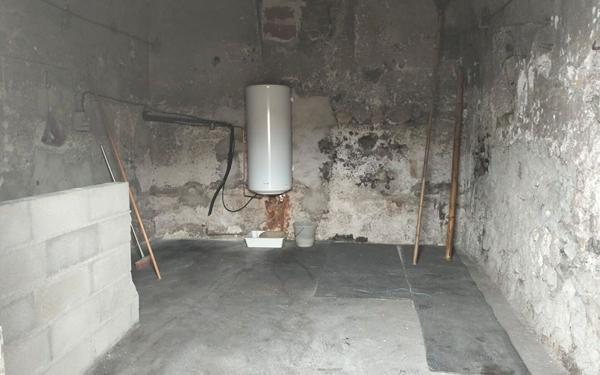 Appartement à louer    1 pièce •  Saint-Ambroix