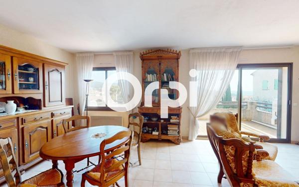 Maison à vendre    4 pièces • 120 m2 Carqueiranne