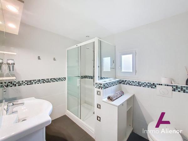 MAGESCQ - MAGNIFIQUE PROPRIETE EN PLEINE NATURE