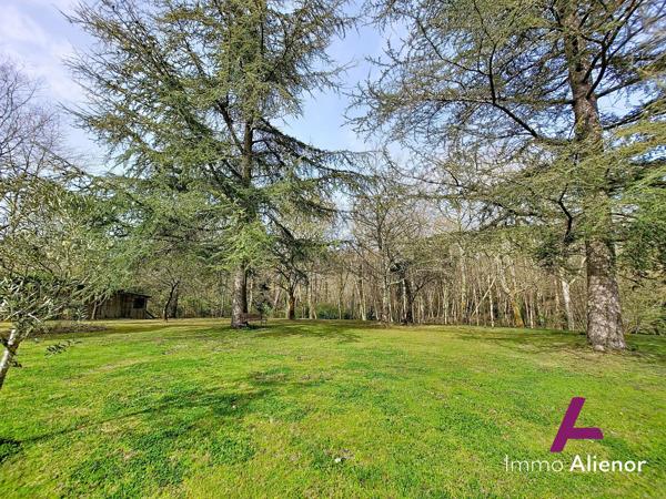 MAGESCQ - MAGNIFIQUE PROPRIETE EN PLEINE NATURE