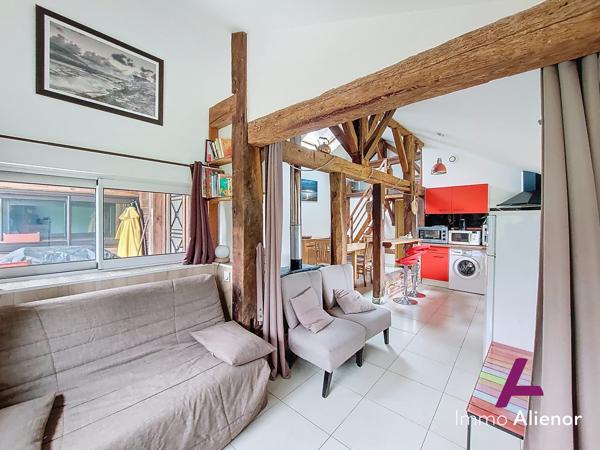 MAGESCQ - MAGNIFIQUE PROPRIETE EN PLEINE NATURE