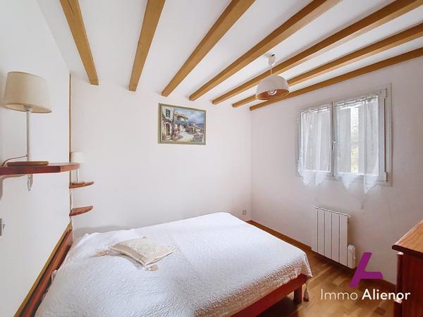 MAGESCQ - MAGNIFIQUE PROPRIETE EN PLEINE NATURE