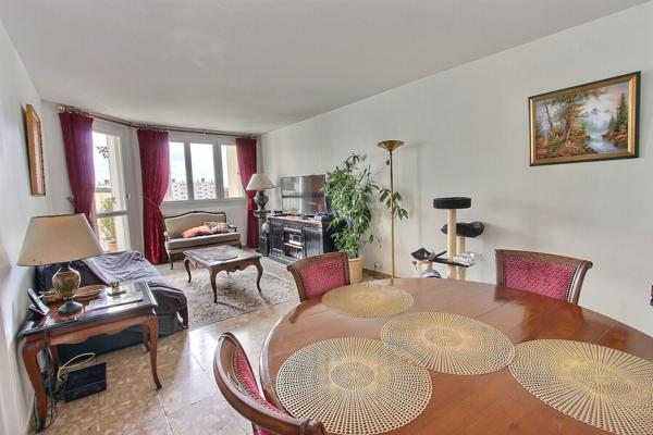 Asnieres Sur Seine : appartement T4 (86,13 m² Carrez) + terrasse