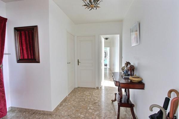 Asnieres Sur Seine : appartement T4 (86,13 m² Carrez) + terrasse