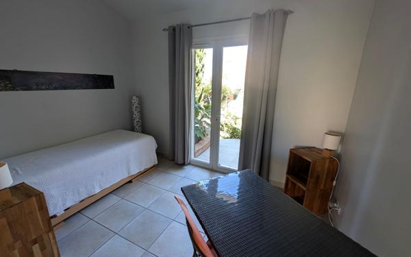 Maison à vendre    5 pièces • 181 m2 Six-Fours-les-Plages