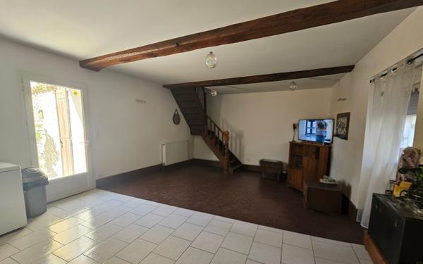 Appartement à louer    4 pièces •  Gémozac