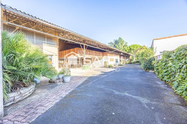 RARE-5 CHAMBRES-JARDIN-DÉPENDANCE-QUARTIER PRISÉ