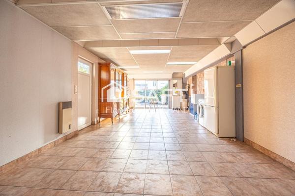 RARE-5 CHAMBRES-JARDIN-DÉPENDANCE-QUARTIER PRISÉ