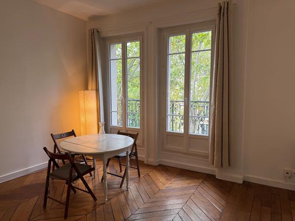 Appartement PARIS 2 pièce(s) 52.68 m2