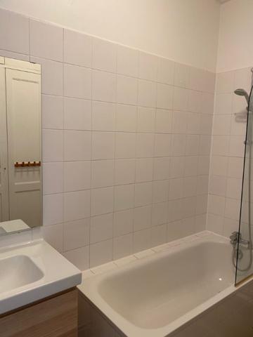 Appartement PARIS 2 pièce(s) 52.68 m2