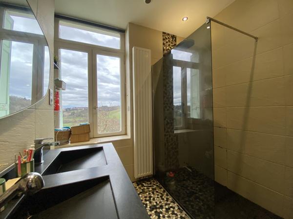 Saint-Genest-Lerpt (42530) Appartement coup de coeup - Saint Genest Lerpt