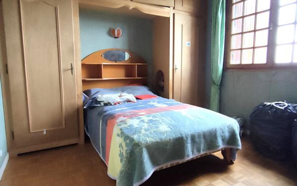 Maison à vendre    7 pièces •  Jouy-le-Châtel