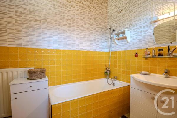 Maison à vendre  6 pièces - 71 m 2   LOUVROIL  - 59