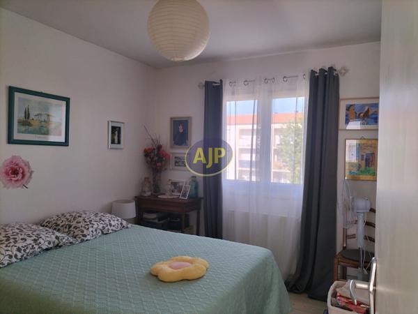 Appartement à louer Rochefort : 3 pièces, 70m² avec 2 chambre(s) à 750€ - AJP Immobilier Rochefort