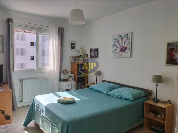 Appartement à louer Rochefort : 3 pièces, 70m² avec 2 chambre(s) à 750€ - AJP Immobilier Rochefort