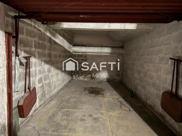 Quartier Fleurs Box 15m2 en sous-sol sécurisé