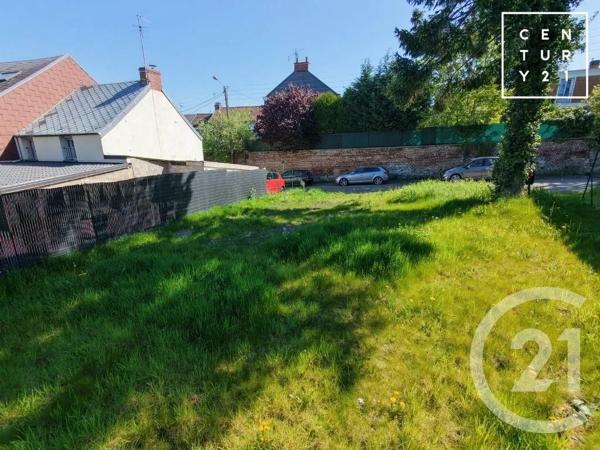 Terrain à vendre  207 m 2   HAUTMONT  - 59