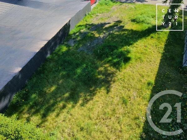 Terrain à vendre  207 m 2   HAUTMONT  - 59