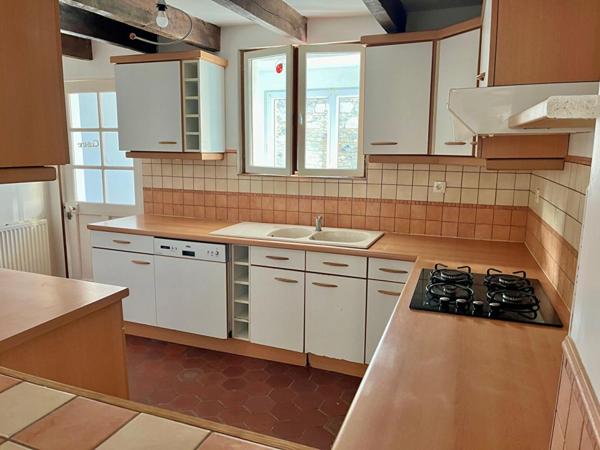 MAISON ANCIENNE  4 CHAMBRES 112m²