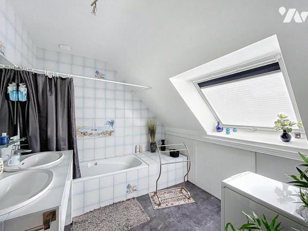 Jolie maison dans la campagne Quévenoise !