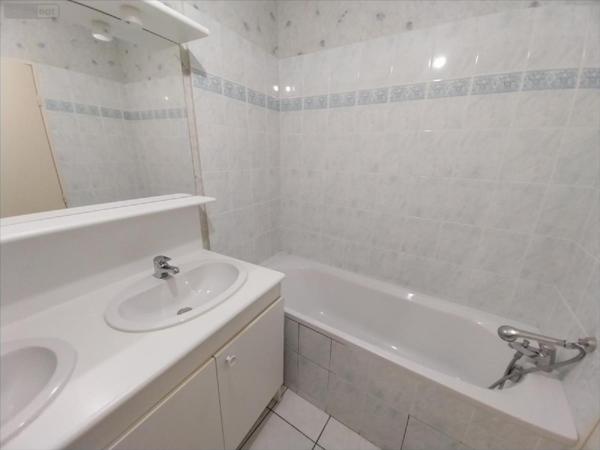 Appartement à vendre à Vitré en Ille-et-Vilaine (35500), ref : 35131-1043505   
Centre ville