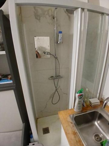 Studette rue Oberkampf 6.5 m2