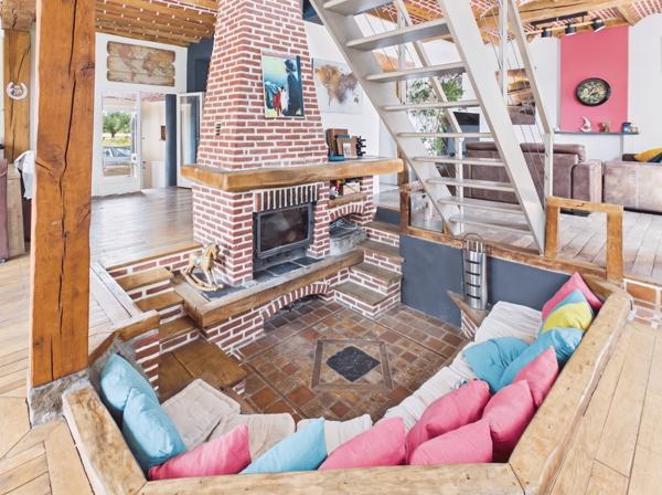 Maison
         8 pièces
        - 229 m² Bien prestige 890 000 €*