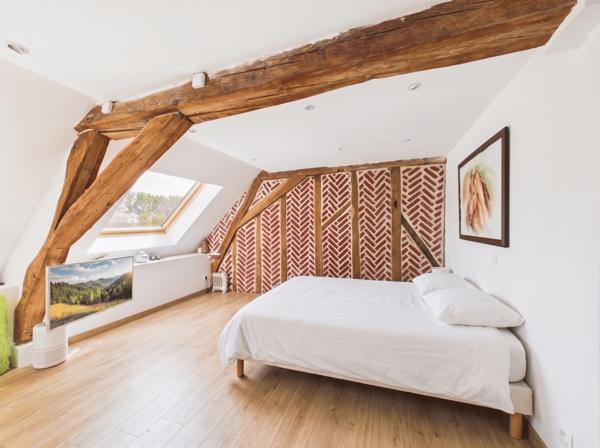 Maison
         8 pièces
        - 229 m² Bien prestige 890 000 €*