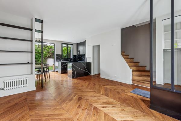 Location Maison de ville Paris 16 7 Pièces 157.61 m²