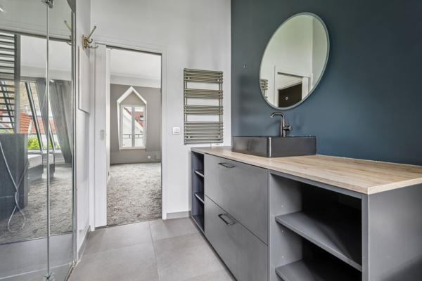 Location Maison de ville Paris 16 7 Pièces 157.61 m²